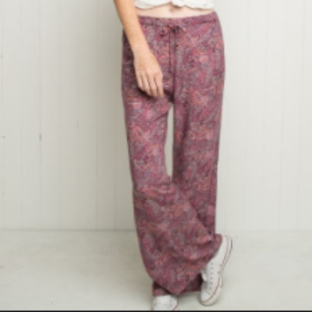 Brandy Melville pants